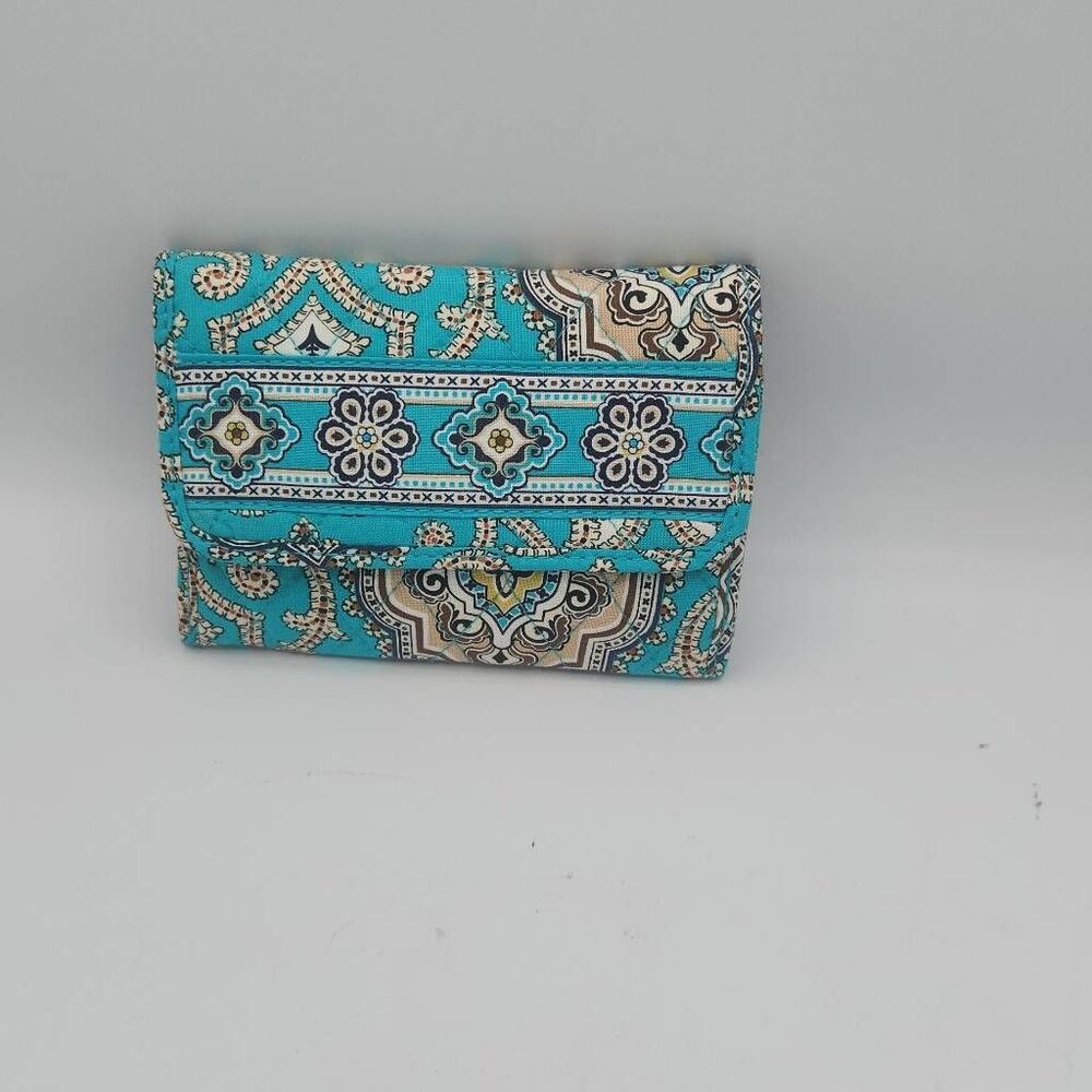 Vera Bradley totally turquiose messenger bag,wallet and clip on ID holder - Picture 9 of 13